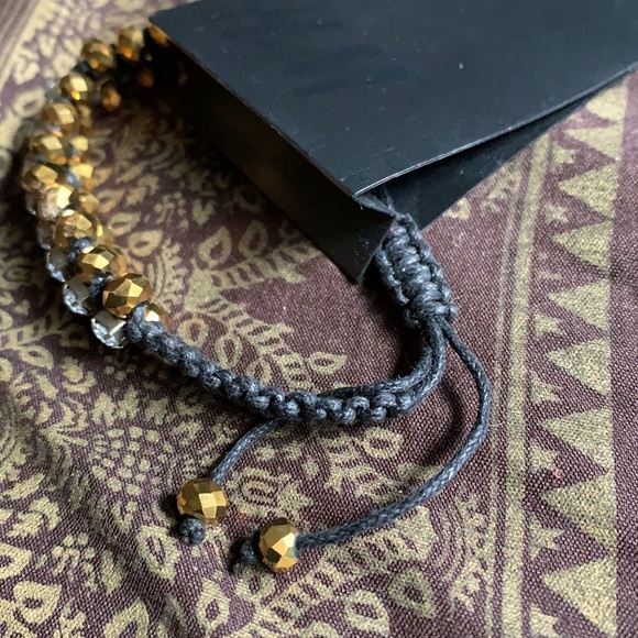 🌞🎁Sparkly & Never Used Adjustable Bracelet! - Picture 7 of 9